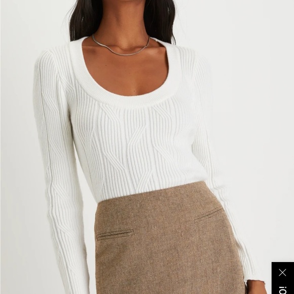 Lulus Sweaters - White Sweater by Lulus with texture long sleeve and rounded neck New with Tags